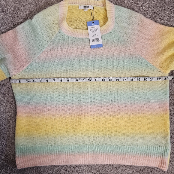 BB Dakota by Steve Madden Ladies' Ombre Wool Sweater, Yellow Ombre Large - Picture 10 of 11